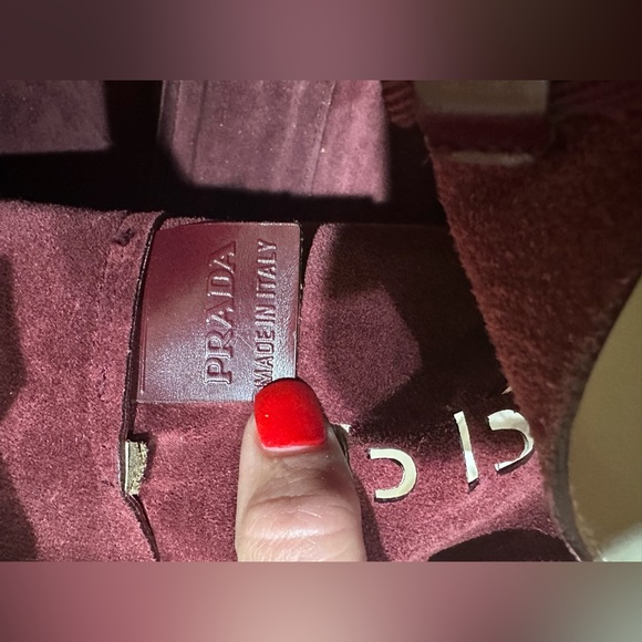 Prada Vitello Vintage Shopping Tote and Pouch - Picture 10 of 12